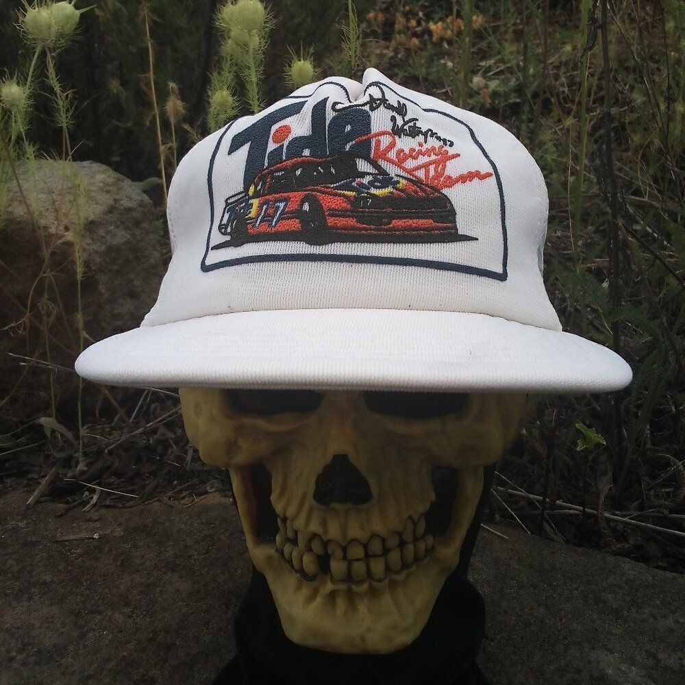 Deadstock Vintage Tide Racing Team Darrell Waltrip Trucker Hat